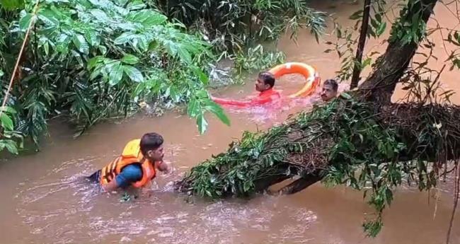 പെ​രു​വാ​മ്പ പു​ഴ​യി​ല്‍ വ​യോ​ധി​ക​യെ കാ​ണാ​താ​യ സം​ഭ​വം; മൃ​ത​ദേ​ഹം ക​ണ്ടെ​ത്തി