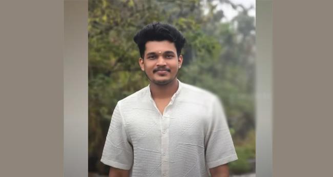 പ്ര​ണ​യ​ത്തി​ല്‍​നി​ന്ന് പി​ന്മാ​റി; പെ​ണ്‍​കു​ട്ടി​യു​ടെ വീ​ട്ടി​ലെ​ത്തി യു​വാ​വ്  ജീ​വ​നൊ​ടു​ക്കി