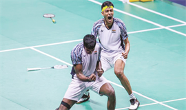 ല​​ക്ഷ്യ, ചി​​രാ​​ഗ്-​​സാ​​ത്വി​​ക് സ​​ഖ്യം പ്രീ​​ക്വാ​​ര്‍​ട്ട​​റി​​ല്‍