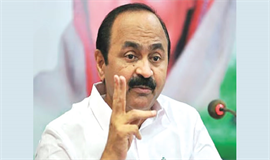 ഓ​ണ​സ​ദ്യ വി​വാ​ദം: അ​ഭി​പ്രാ​യം എ​വി​ടെ, എ​ങ്ങ​നെ പ​റ​യ​ണ​മെ​ന്ന്  അ​വ​ര​വ​ര്‍ ആ​ലോ​ചി​ക്ക​ണം: വി.​ഡി. സ​തീ​ശ​ന്‍