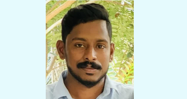 ഇ​​ട​​പെ​​ട്ട്  സം​​സ്ഥാ​​ന സ​​ർ​​ക്കാ​​രും  പ്ര​​തി​​പ​​ക്ഷ​​വും