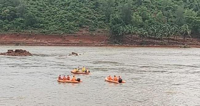 മി​ഷ​ൻ അ​ർ​ജു​ൻ; ഇ​ന്ന​ത്തെ തി​ര​ച്ചി​ൽ നി​ർ​ത്തി