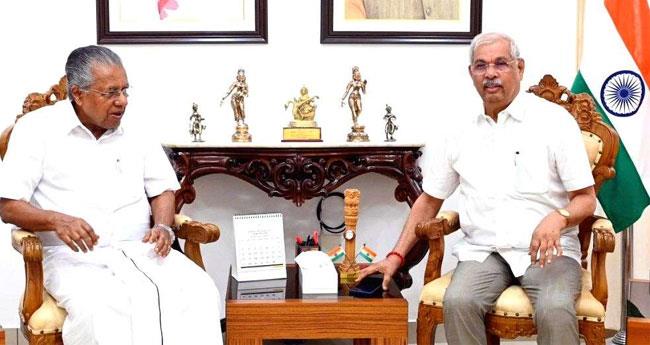 മഞ്ഞുരുകുമോ?; മു​ഖ്യ​മ​ന്ത്രി - ഗ​വ​ർ​ണ​ർ കൂ​ടി​ക്കാ​ഴ്ച ഇ​ന്ന്