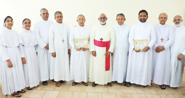 സീറോമലബാർ മിഷൻ ക്വസ്റ്റ്: ഇ​​​സ​​​ബെ​​​ല്ല​​​യ്ക്കും  റോ​​​സി​​​ലി രാ​​​ജ​​​നും ഒ​​​ന്നാം സ്ഥാ​​​നം