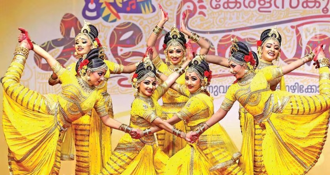 ക​ലോ​ത്സ​വ മാ​ന്വ​ൽ പ​രി​ഷ്കരണം: ​ വെ​ട്ടി​ലാ​യി സ്കൂ​ളു​ക​ൾ