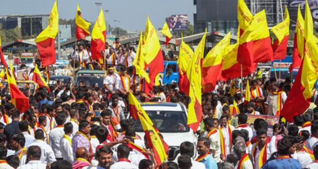 ക​ർ​ണാ​ട​ക​യി​ൽ ക​ന്ന​ഡ അ​നു​കൂ​ല സം​ഘ​ട​ന​ക​ൾ ആ​ഹ്വാ​നം​ചെ​യ്ത ബ​ന്ദ് ഇ​ന്ന്