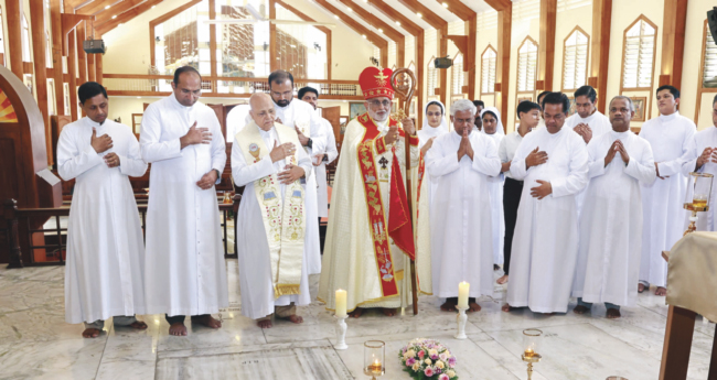 ക​ര്‍​ദി​നാ​ള്‍ മാ​ര്‍ ആ​ന്‍റ​ണി പ​ടി​യ​റ​യെ  അനുസ്മരിച്ചു