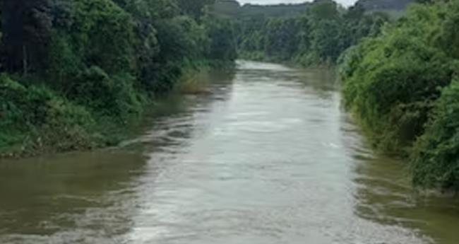 ജ​ല​നി​ര​പ്പ് ഉ​യ​രു​ന്നു; മീ​ന​ച്ചി​ലാ​റി​ന്‍റെ തീ​ര​ത്തു​ള്ള​വ​ർ​ക്ക് ജാ​ഗ്ര​താ നി​ർ​ദേ​ശം