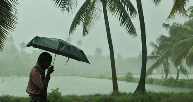 സം​സ്ഥാ​ന​ത്ത് മ​ഴ തു​ട​രും; മ​ത്സ്യ​ബ​ന്ധ​ന​ത്തി​ന് ത​ട​സ​മി​ല്ല