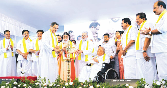 രാമപുരത്ത്  പ്രൗഢോജ്വല ക്രൈ​സ്ത​വ മ​ഹാ​സ​മ്മേ​ള​നം