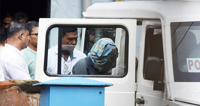 ഡോക്ടറുടെ കൊലപാതകം: കോടതി വിധി അംഗീകരിക്കുമെന്ന് ബന്ധുക്കൾ