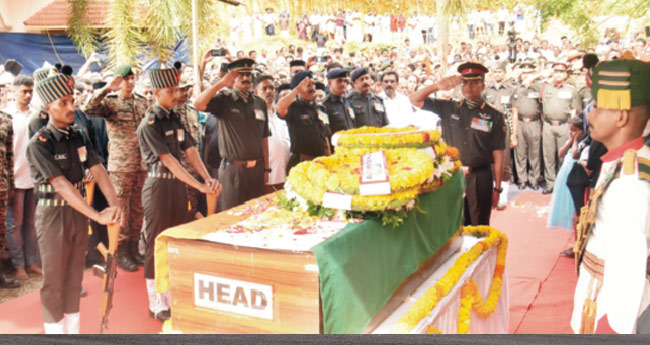 ചരിത്രമായി തോമസ് ചെറിയാൻ; അന്ത്യാഞ്ജലി അർപ്പിക്കാൻ നാട് ഒഴുകിയെത്തി