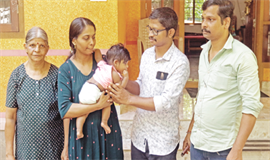 ബംപറടിച്ചിട്ടും അമിതാവേശമില്ല;  പതിവുജോലിയിൽ കോടിപതി