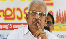 ഓ​ണ​ക്കാ​ല​ത്ത്  ‘എ​നി​ക്കും വേ​ണം ഖാ​ദി ’  കാ​മ്പ​യി​നു​മാ​യി ഖാ​ദി​ബോ​ര്‍​ഡ്