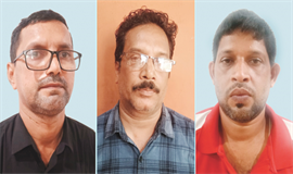 ഒ​രു വ​ര്‍​ഷ​ത്തി​ന​കം ത​യാ​റാ​ക്കി​യ​ത് 1,800ലേ​റെ വ്യാ​ജ​രേ​ഖ​ക​ള്‍;  വ​ന്‍ റാ​ക്ക​റ്റ് പി‌ടിയിൽ