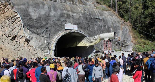 ഇ​ന്ത്യ​യി​ൽ നി​ർ​മാ​ണ​ത്തി​ലി​രി​ക്കു​ന്ന തു​ര​ങ്കങ്ങ​ളു​ടെ സു​ര​ക്ഷ പ​രി​ശോ​ധി​ക്കും