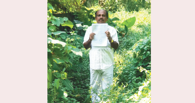 വ​ഖ​ഫി​ല്‍ കു​രു​ങ്ങി ദളിത് കു​ടും​ബ​വും