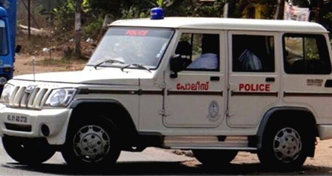വി.​എ​സി​നെ അ​ധി​ക്ഷേ​പി​ച്ച് പോ​സ്റ്റ്; ജ​മാ​അ​ത്തെ ഇ​സ്ലാ​മി നേ​താ​വി​ന്‍റെ മ​ക​നെ​തി​രെ പ​രാ​തി