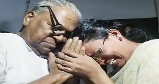 വി.​എ​സി​ന് പ​ക​രം വി.​എ​സ് മാ​ത്രം; സ​മ​ര രാ​ഷ്ട്രീ​യ​ത്തി​ന്‍റെ യു​ഗം അ​വ​സാ​നി​ച്ചു: കെ.​കെ.​ര​മ