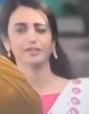 മി​ന്നാ​യം പോ​ലെ "പ​രം സു​ന്ദ​രി​യി​ൽ