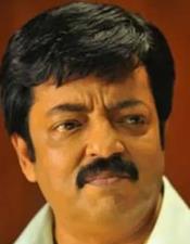 ന​ട​ൻ ഷാ​ന​വാ​സി​ന് വി​ട ന​ല്കി സി​നി​മാ​ലോ​കം; പൊ​തു​ദ​ർ​ശ​നം വ​സ​തി​യി​ൽ