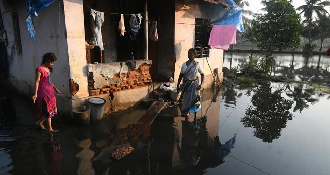 വൈ​പ്പി​ന്‍ ദ്വീ​പും വി​സ്മൃ​തി​യി​ലേ​ക്ക്