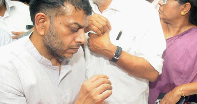 മ​ക​നെ​തി​രേ ആ​രോ​പ​ണം; ആ​രെ​ക്കൊ​ണ്ടും അ​ന്വേ​ഷി​പ്പി​ക്കാ​ൻ വെ​ല്ലു​വി​ളി​ച്ച് വിഎ​സ്