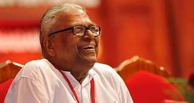 സം​ഭാ​വ​ന വേ​ണ​മെ​ന്ന്  ഉ​ദ്യോ​ഗ​സ്ഥ​ൻ, സ​സ്പെ​ൻ​ഡ് ചെ​യ്ത് വി​എ​സ്