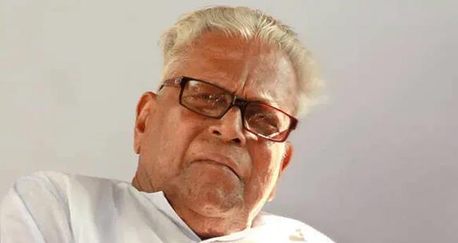 കോ​ട്ട​യം സ​മ​ര​വേ​ദി​ക​ളി​ലും വി​എ​സ് മു​ന്‍​നി​ര​യി​ല്‍