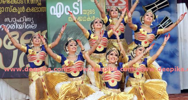 സം​ഘ​നൃ​ത്ത​വേ​ദി കീ​ഴ​ട​ക്കി എം​ടി​യു​ടെ മൂ​ന്ന് തി​ര​ക്ക​ഥ​ക​ള്‍