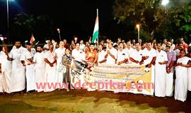 ശ​ബ​രി​മ​ല​ക്ഷേ​ത്ര സ്വ​ർ​ണ​മോ​ഷ​ണം: കോൺഗ്രസ്, ബിജെപി പ്രതിഷേധം