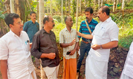 ഇ​രി​ക്കൂ​റി​ന്‍റെ മ​ണ്ണും മ​ന​സു​മ​റി​ഞ്ഞ് വി​ദ​ഗ്ധസം​ഘം