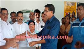 ക​ടാ​ശ്വാ​സ ക​മ്മീ​ഷ​ന് ക​ർ​ഷ​ക​ർ  അ​പേ​ക്ഷ സ​മ​ർ​പ്പി​ച്ചു