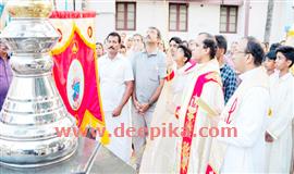 ദേവാലയങ്ങളില്‌ തി​രു​നാ​ളി​നു കൊ​ടി​യേ​റി