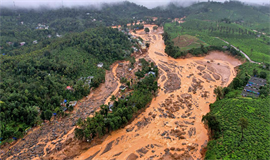 ഉ​രു​ൾ​പൊ​ട്ട​ലി​ൽ ജീ​വി​ത​മാ​ർ​ഗം ന​ഷ്ട​മാ​യ കു​ടും​ബ​ങ്ങ​ളു​ടെ സം​ര​ക്ഷ​ണം: കേ​ന്ദ്ര, സം​സ്ഥാ​ന സ​ർ​ക്കാ​രു​ക​ൾ  ഏ​റ്റെ​ടു​ക്ക​ണം: ആ​ർ. ച​ന്ദ്ര​ശേ​ഖ​ര​ൻ