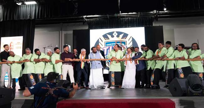 വ​ടം​വ​ലിച്ച് ര​മേ​ശ് ചെ​ന്നി​ത്ത​ല​യും മി​സോ​റി സി​റ്റി മേ​യ​റും; ടി​സാ​ക് വ​ടം​വ​ലി​ക്ക് ആ​വേ​ശ​ക​ര​മാ​യ കി​ക്കോ​ഫ്